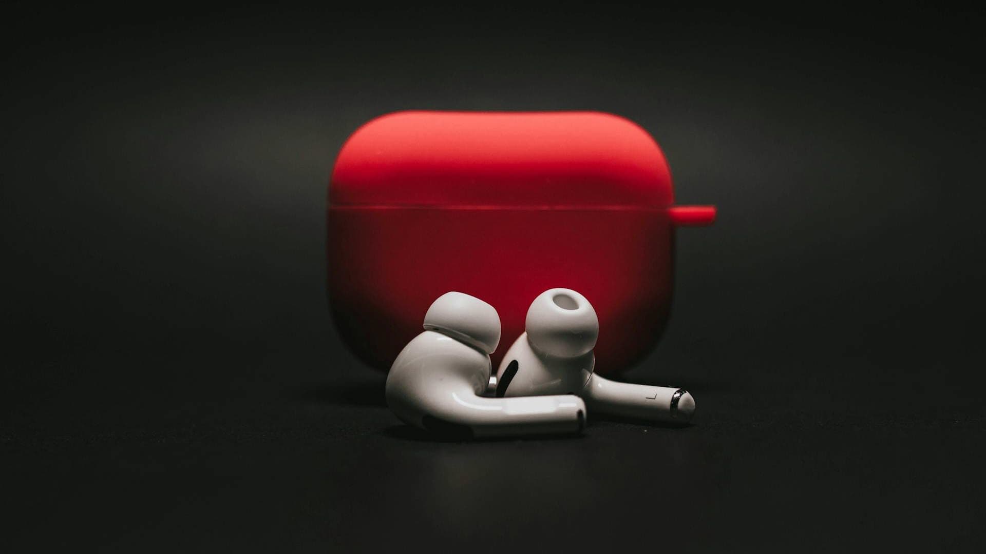 Airpods Pro-Wireless Earbuds with Noise cancellation & Magsafe Case